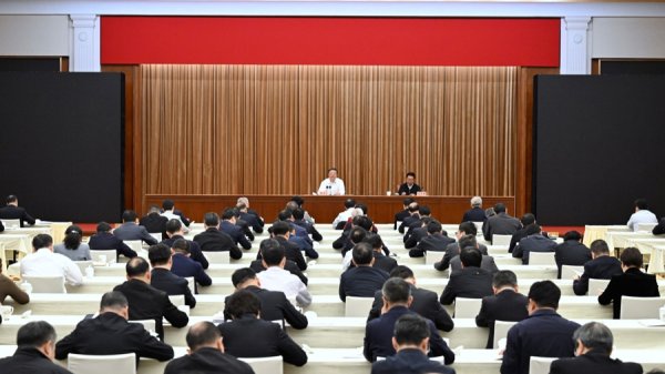 配资炒股配资开户 勇挑重担、加快转型，把多重优势更好转化为高质量发展胜势！陈吉宁调研杨浦区